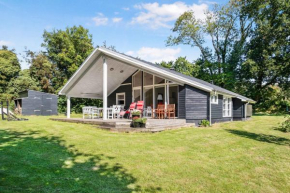 Summer House In Beautiful Nature In Brunshuse